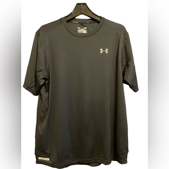 Under Armour Men’s Heat‎ Gear Run Short Sleeve Athletic Tee Shirt Black Large - Picture 1 of 7